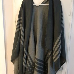 Shall from the FabFitFun box